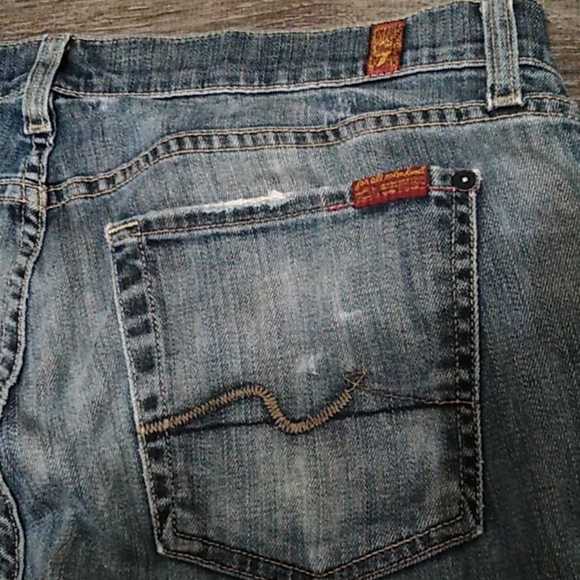 Seven For All Mankind Bootcut SZ 34 Fade & Rip - Picture 7 of 7